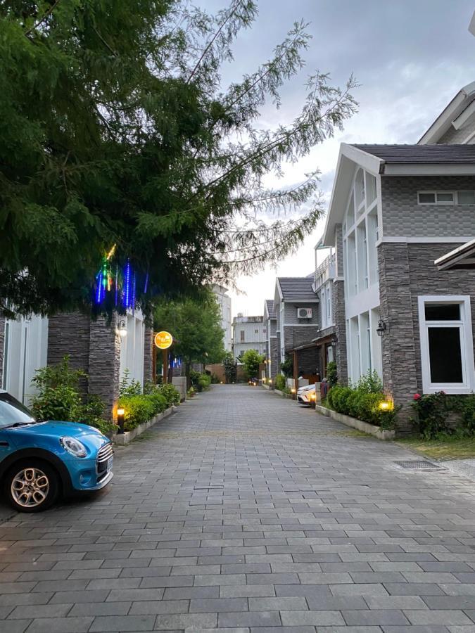 北歐小宅-市區電梯民宿附停車位 Hualien Eksteriør billede